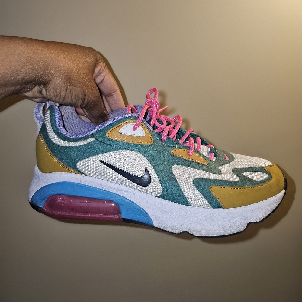 Nike Air Max 200 Mystic Green Sz 9